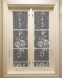 Håndfilerte rosegardiner